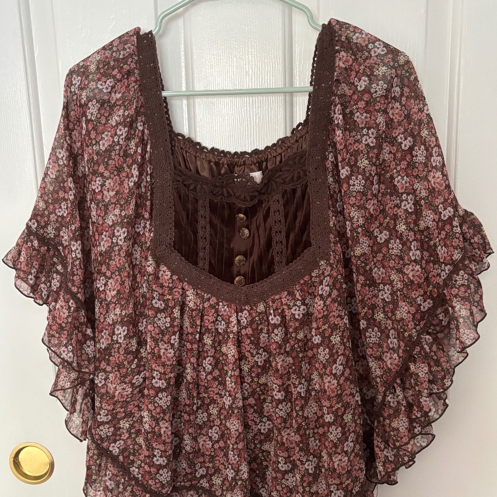 LOT 4 ITEMS Liz Lisa Axes Femme- shoujo protagonist, heisei, retro, japanese,